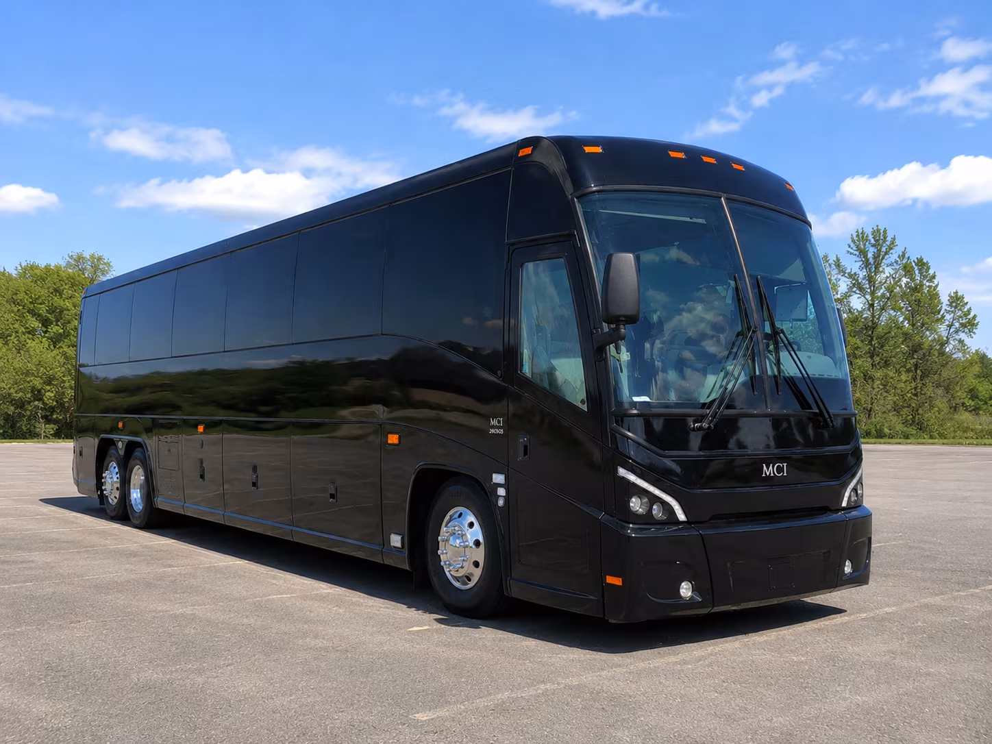 bend charter bus rentals for teams and fans traveling to away games