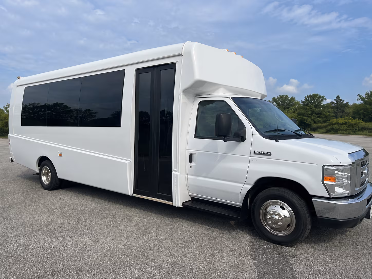columbia valley wine tours party bus rental