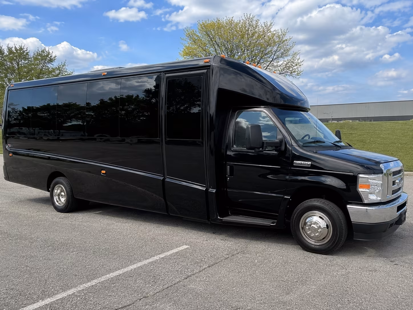 cross the columbia river easily kennewickcharterbuscompany com finds buses that serve the whole tri cities area