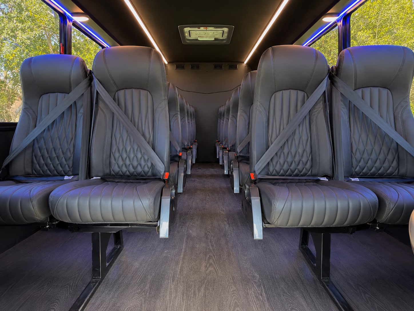 gresham government military charter bus services