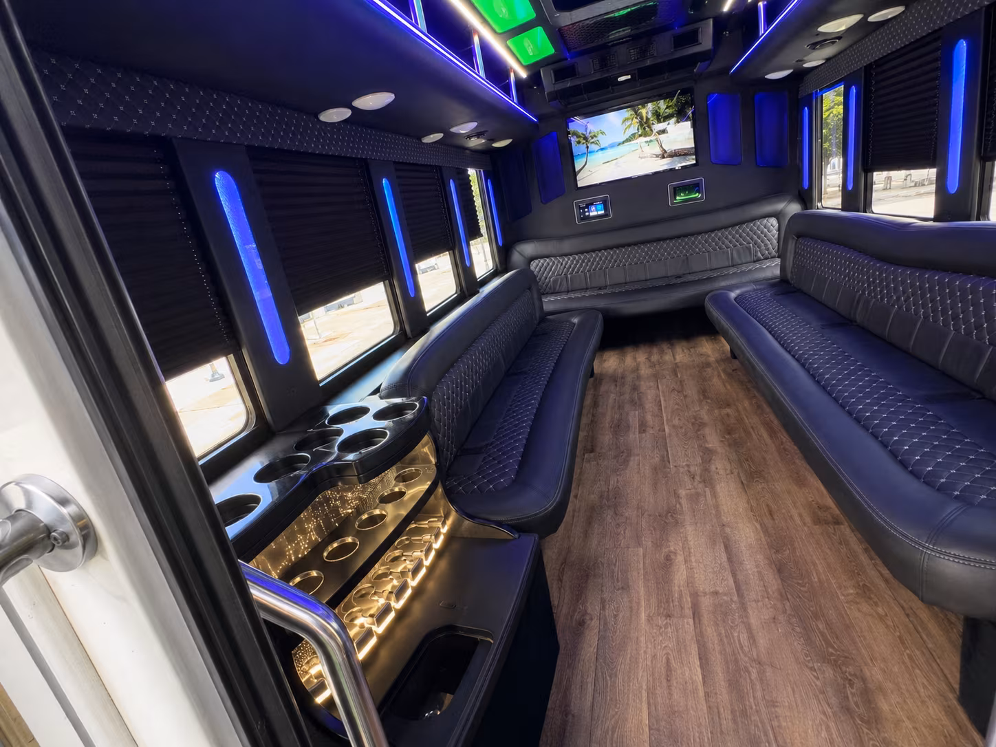 kennewick concert party bus rental