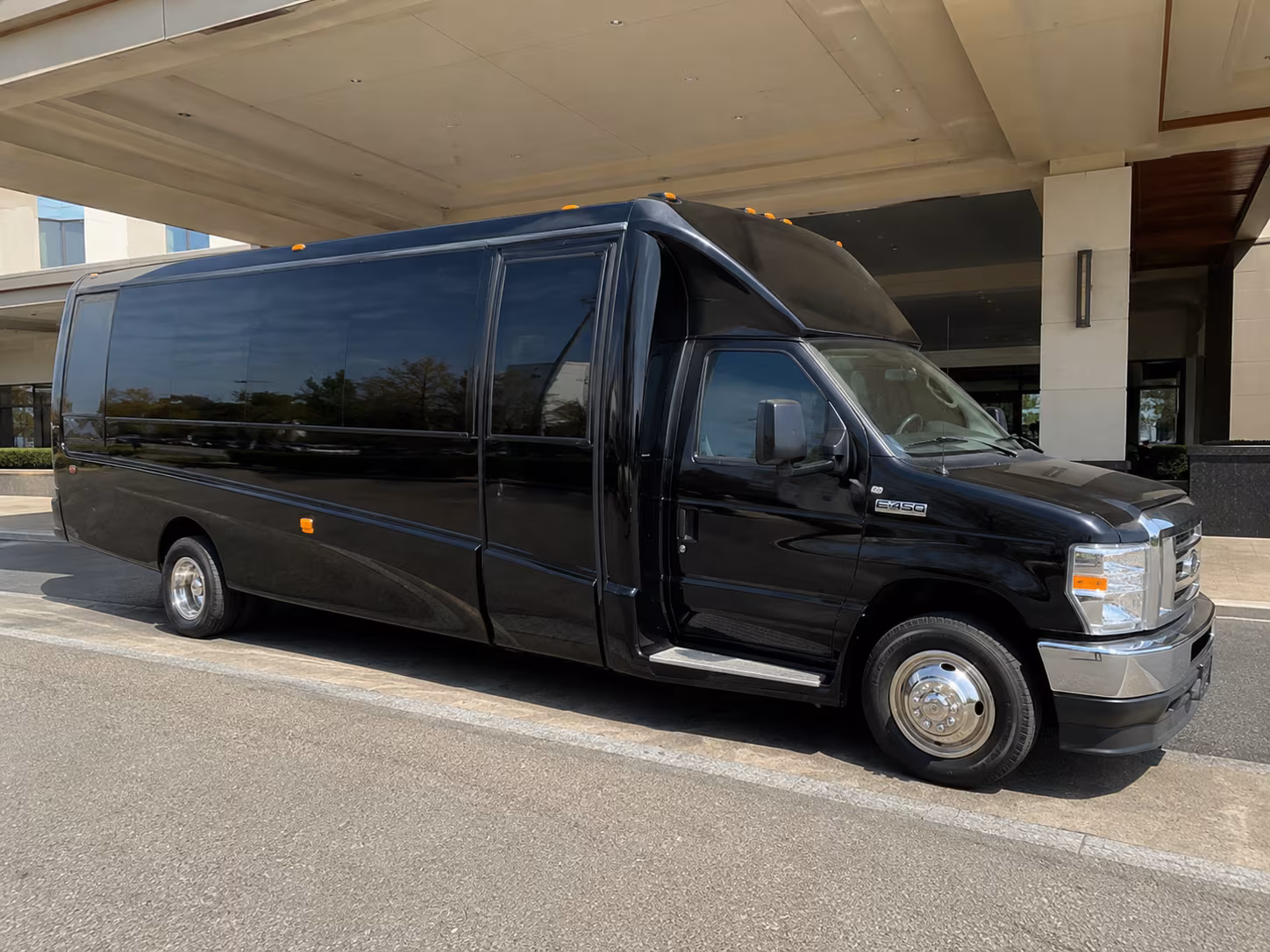 kennewick corporate event party bus rental