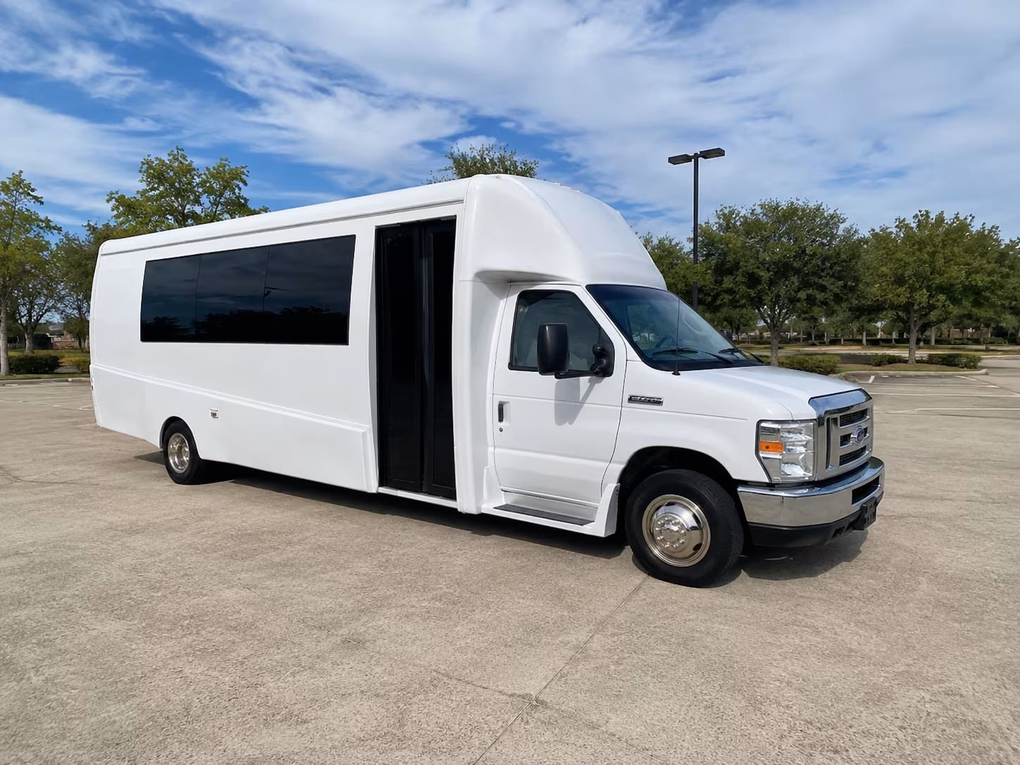 kennewick night out party bus rental