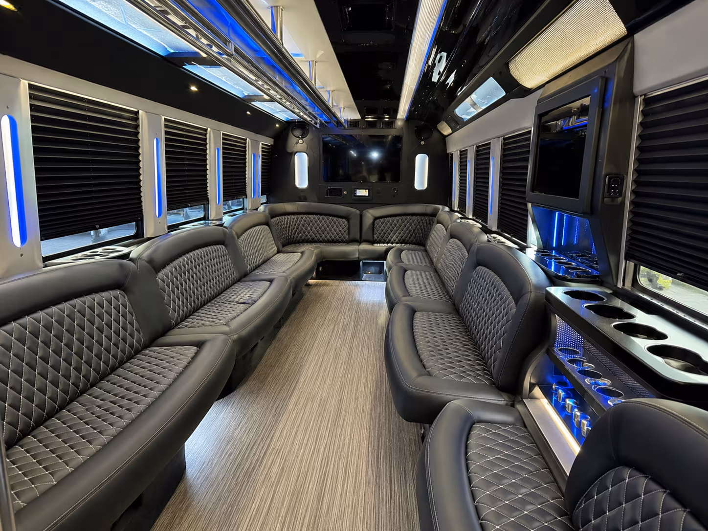 pasco private bus rentals for pasco concerts and festivals