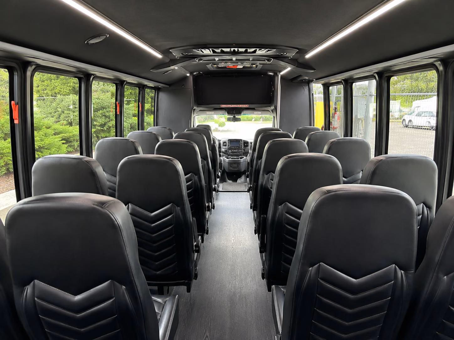 portland concert bus rentals for groups and fans