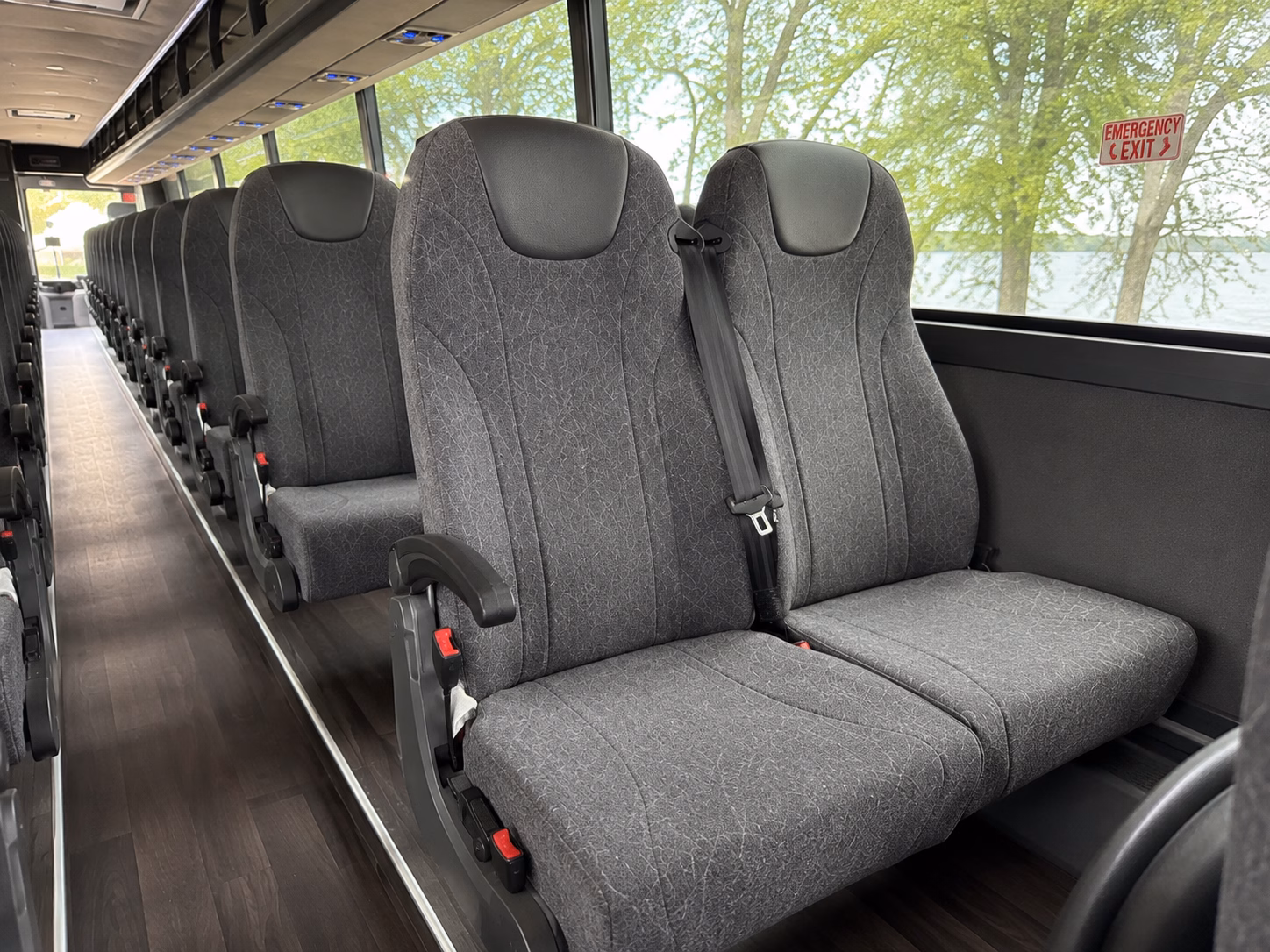 wsu cougars and pullman game day charter buses from kennewick